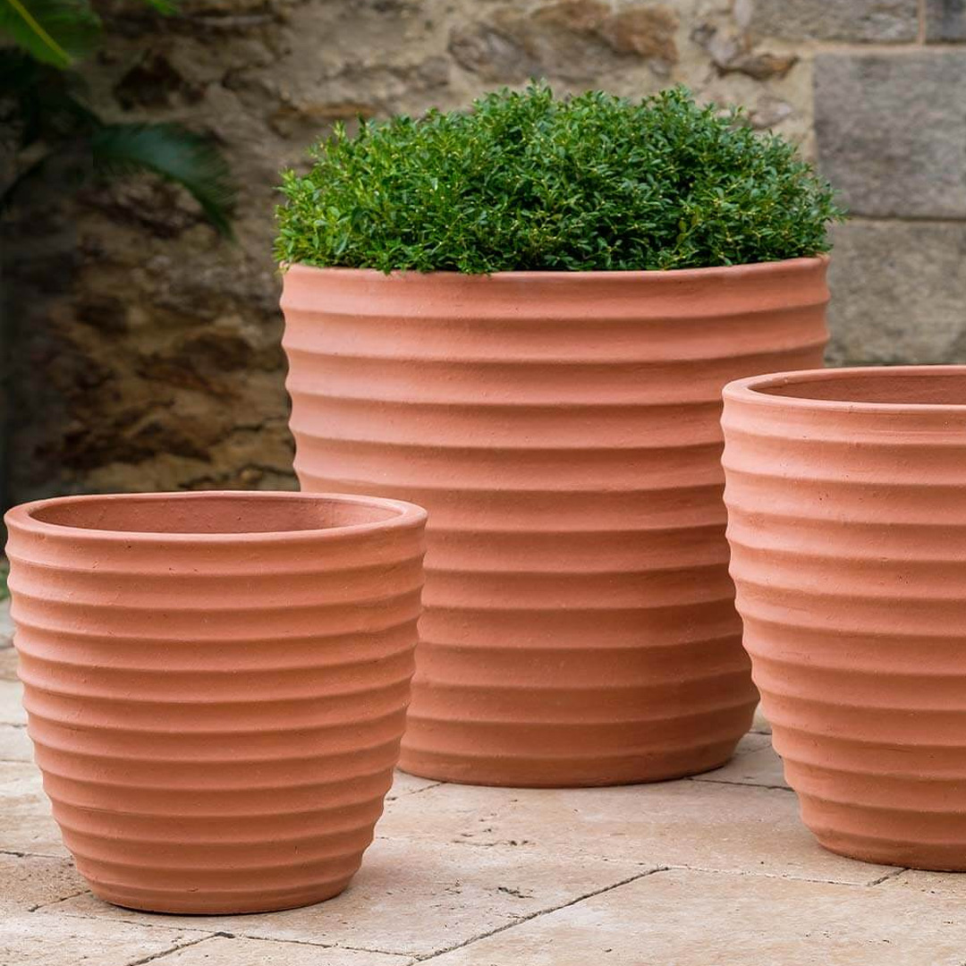 Linea Planter